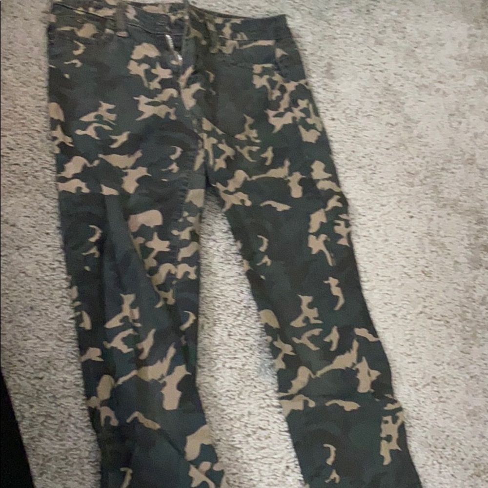 Camouflage pants